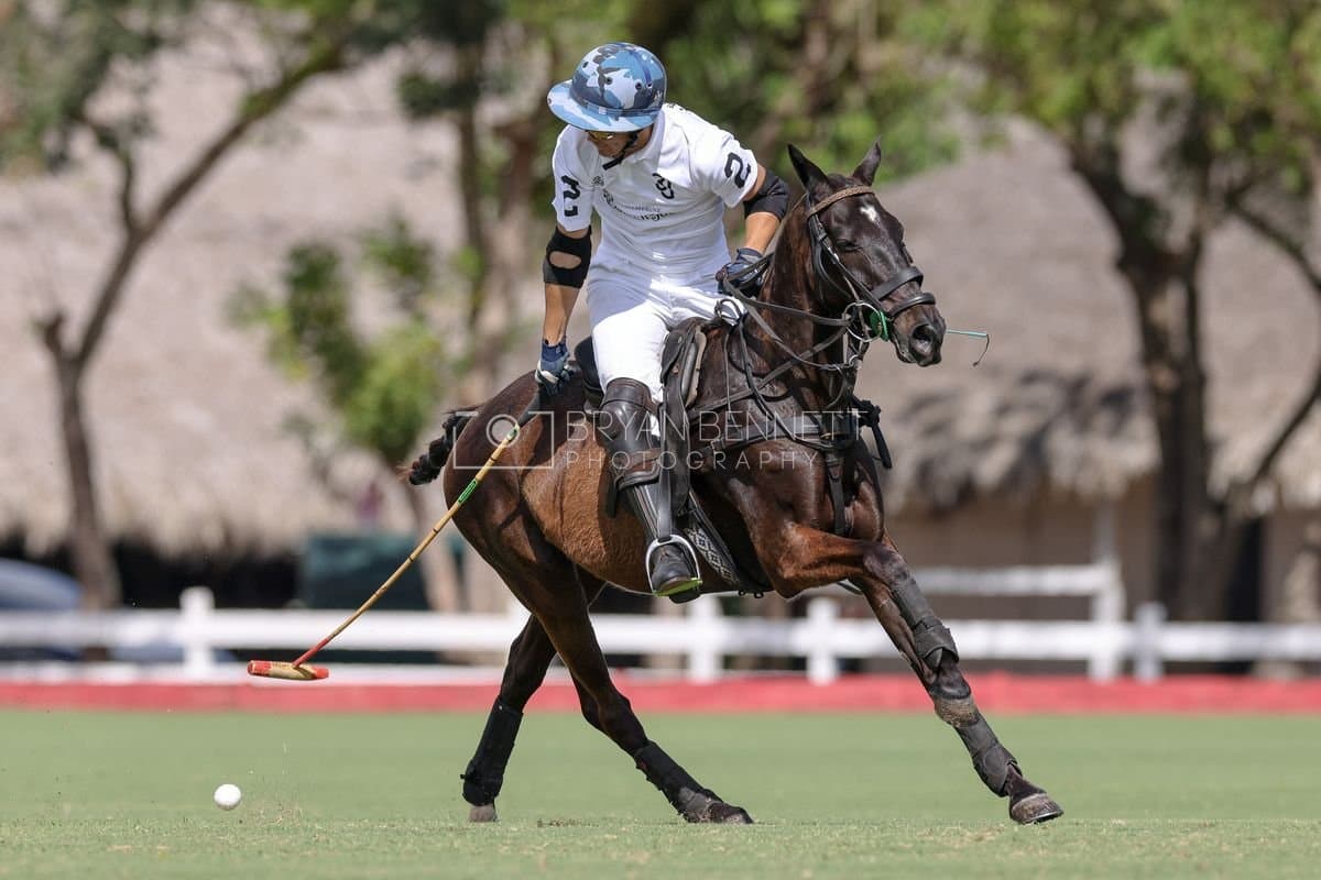 La Romanza 3J and La Espada Gulf play polo during the Copa Britanica at Casa de Campo Polo Club in La Romana, Dominican Republic on March 6, 2026. (Photos by Bryan Bennett)