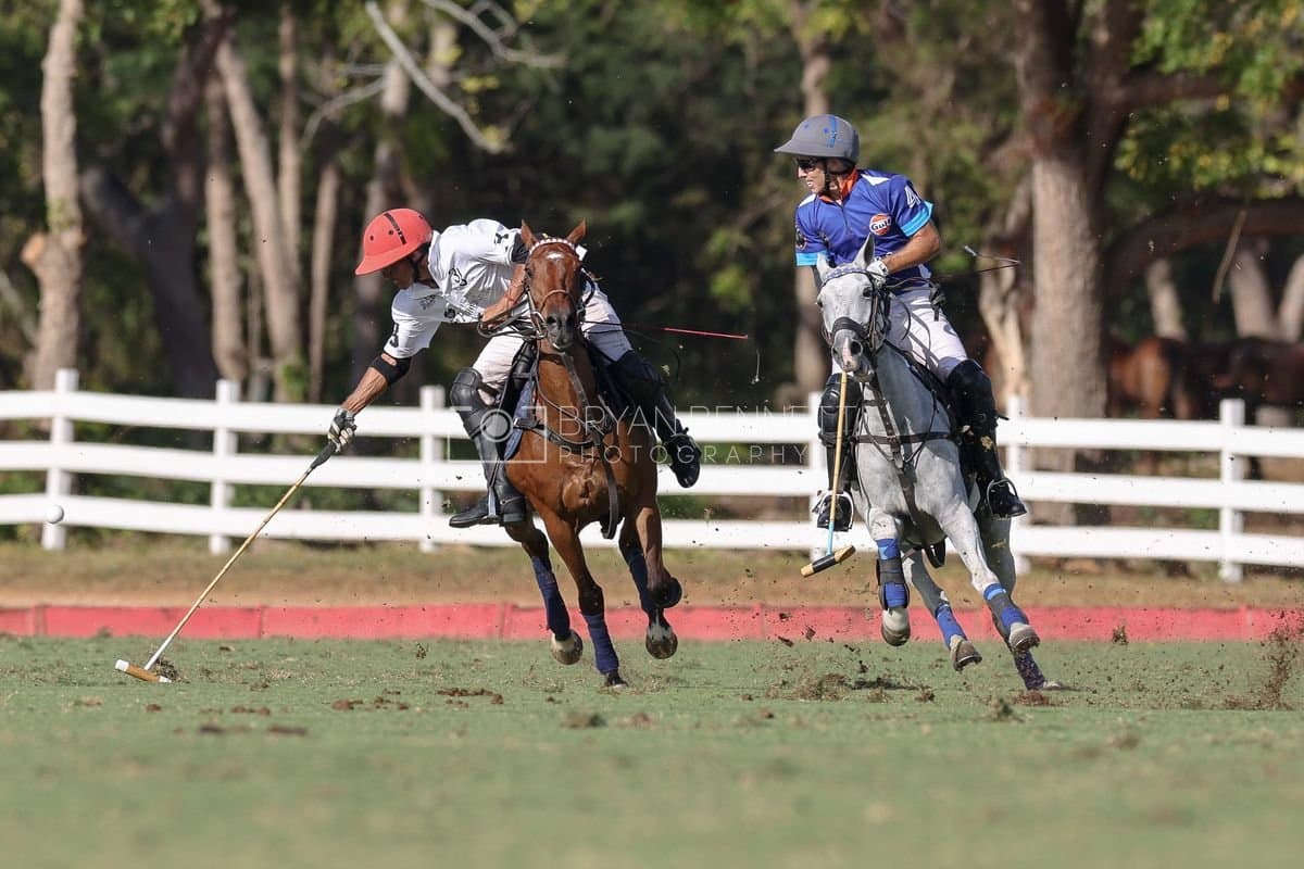 La Romanza 3J and La Espada Gulf play polo during the Copa Britanica at Casa de Campo Polo Club in La Romana, Dominican Republic on March 6, 2026. (Photos by Bryan Bennett)